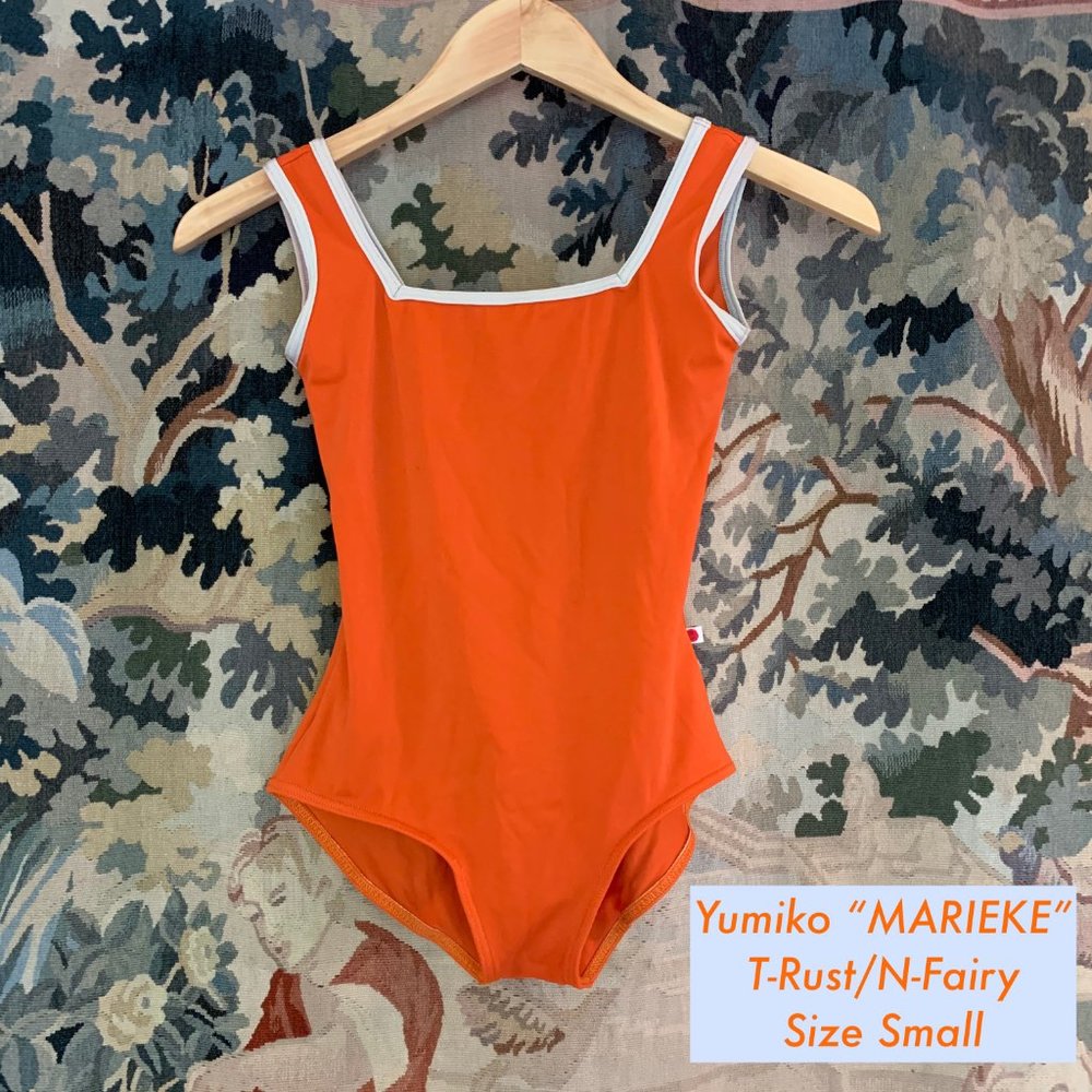 Yumiko MARIEKE Orange Techni Square Neck Leotard S